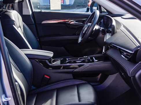 Used 2025 Buick Envision Preferred image 17