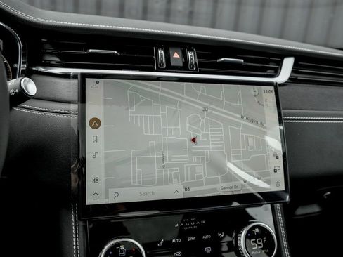 New 2026 Jaguar F-PACE R-Dynamic S image 13