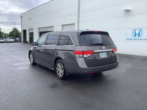 Used 2016 Honda Odyssey SE image 5