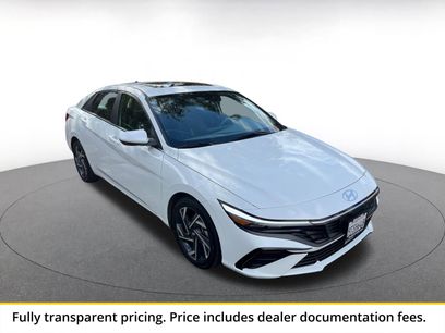 Used 2025 Hyundai Elantra SEL