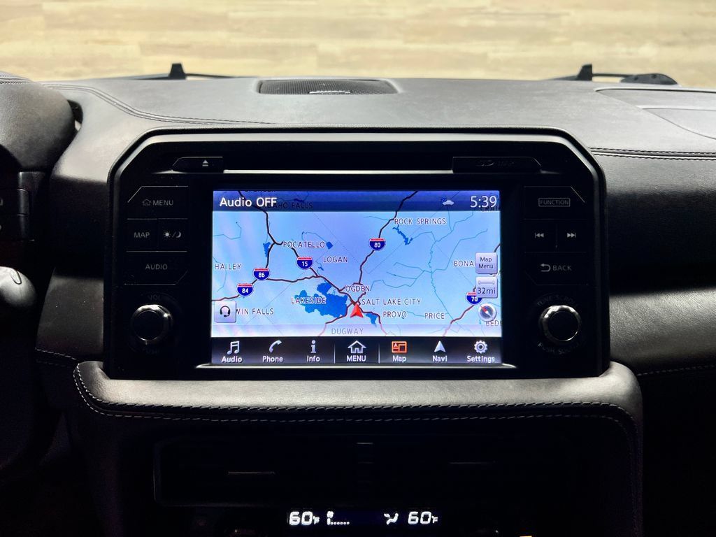Used 2019 Nissan GT-R Premium w/ Premium Interior Package AWD/4WD image 9