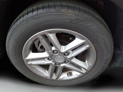 Used 2021 Hyundai Kona SE image 8