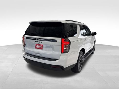 Used 2023 Chevrolet Tahoe Z71 w/ Luxury Package AWD/4WD image 8