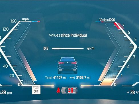 Certified 2024 BMW X5 xDrive40i w/ M Sport Package image 12