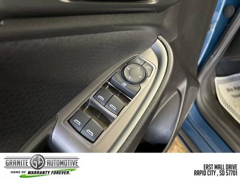 Used 2024 Chevrolet Malibu LT FWD image 11