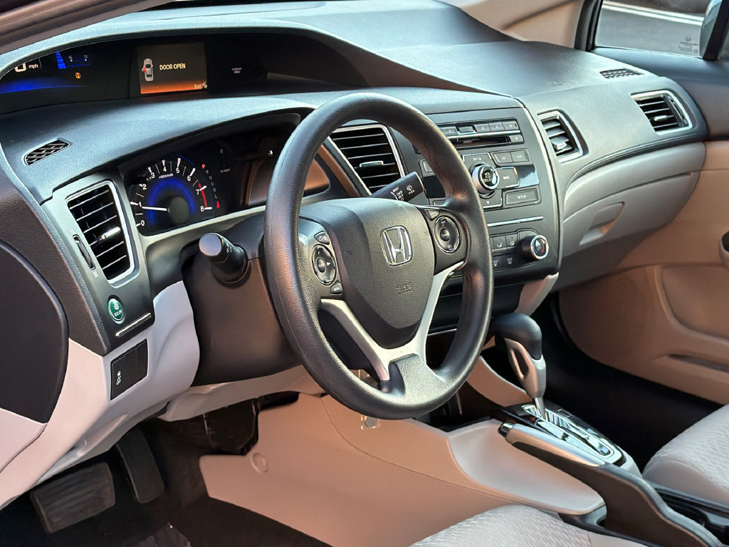 Used 2014 Honda Civic LX image 9