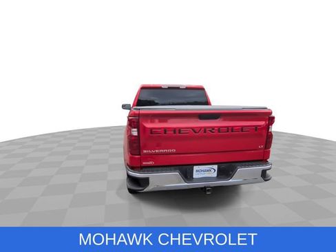 Used 2021 Chevrolet Silverado 1500 LT AWD/4WD image 7