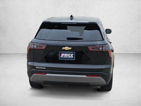 Used 2025 Chevrolet Equinox LT image 22