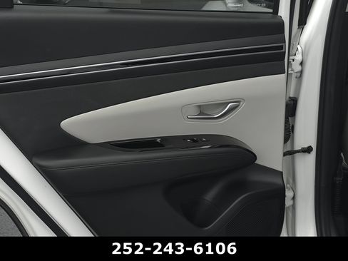 Used 2024 Hyundai Tucson Limited FWD image 36