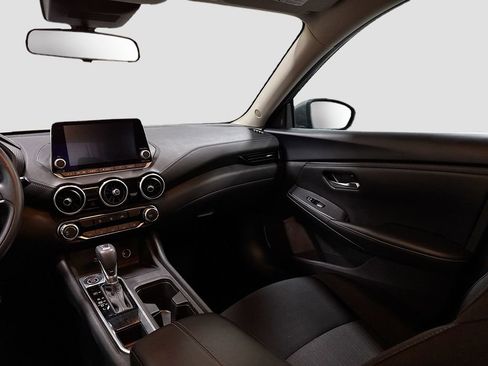 Used 2023 Nissan Sentra SV image 23