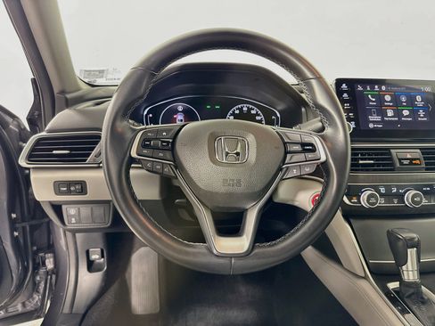 Used 2018 Honda Accord EX-L image 12