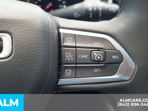 Used 2024 Jeep Compass Limited AWD/4WD image 10
