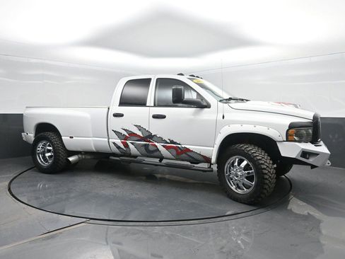 Used 2003 Dodge Ram 3500 Truck 4x4 Quad Cab DRW image 4