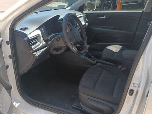 Used 2022 Kia Rio S w/ Option Group 015 FWD image 16