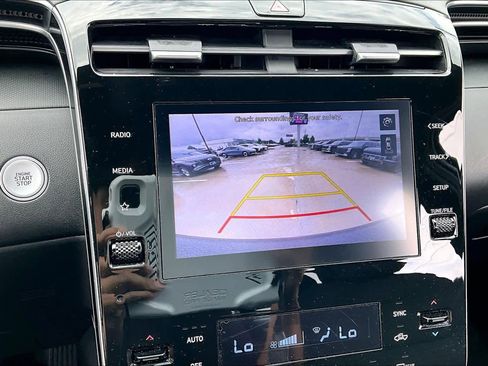 Certified 2022 Hyundai Santa Cruz SEL Premium AWD/4WD image 26