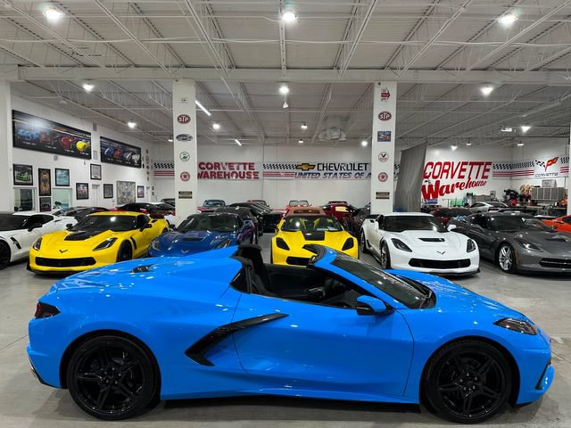 Used 2025 Chevrolet Corvette Stingray Convertible w/ 1LT RWD image 6