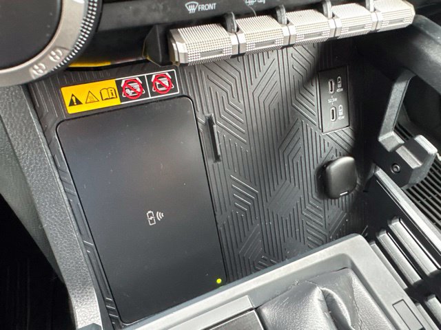 Used 2024 Toyota Tacoma SR5 AWD/4WD image 15