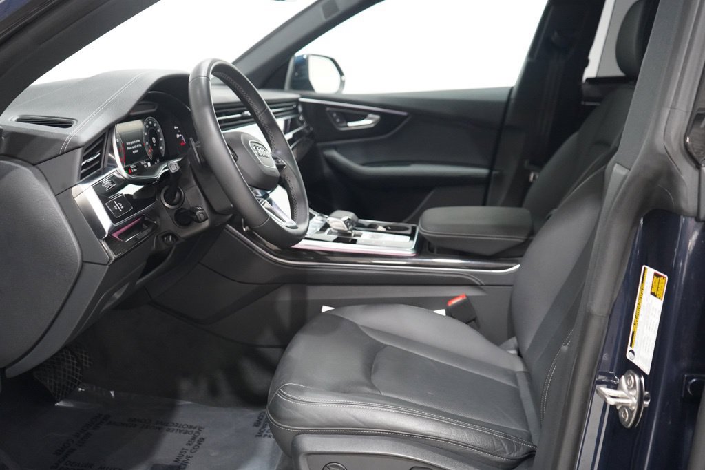 Used 2025 Audi Q8 Premium Plus AWD/4WD image 13