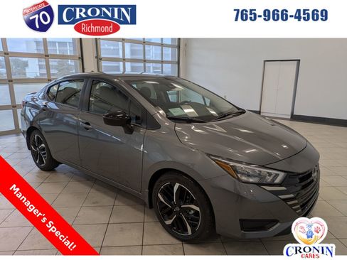 New 2025 Nissan Versa SR w/ Trunk Package image 1