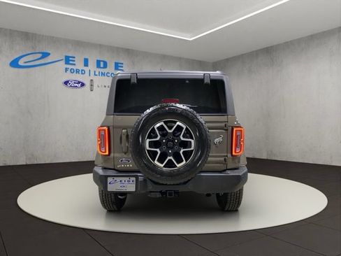 Certified 2025 Ford Bronco Outer Banks AWD/4WD image 9