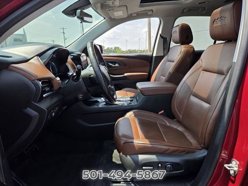 Used 2018 Chevrolet Traverse High Country AWD/4WD image 9