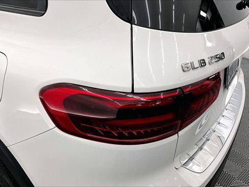 Used 2026 Mercedes-Benz GLB 250 image 27