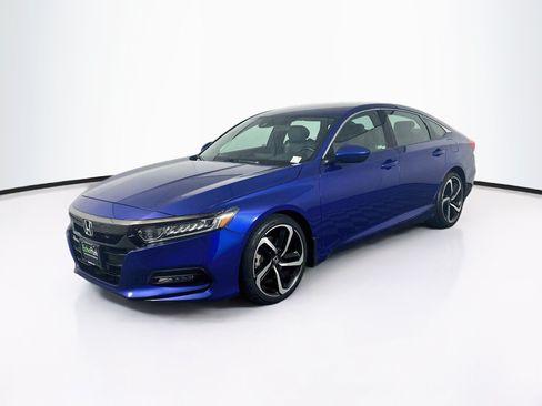 Used 2020 Honda Accord Sport image 3