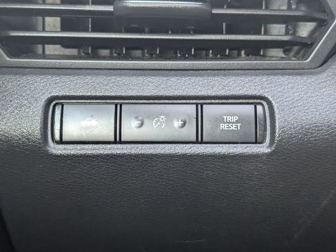 Used 2020 Nissan Altima 2.5 SR image 12