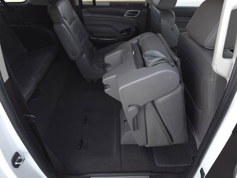 Used 2019 GMC Yukon XL Denali w/ Open Road Package image 43