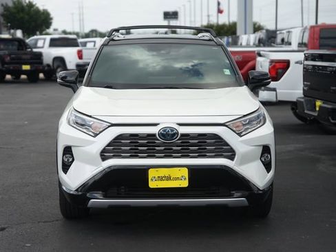 Used 2019 Toyota RAV4 XSE AWD/4WD image 3
