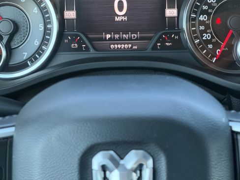 Used 2022 RAM 1500 Lone Star image 12