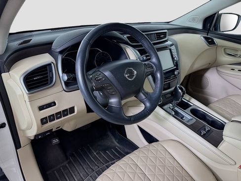 Used 2019 Nissan Murano Platinum image 9