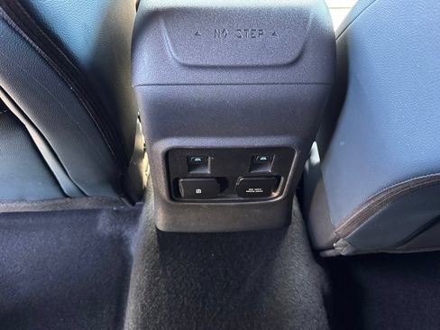 Used 2024 Ford Bronco Outer Banks AWD/4WD image 27