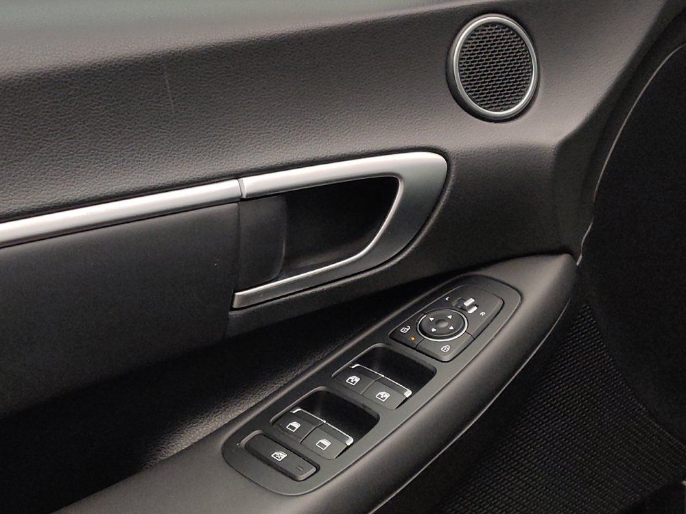 Used 2024 Hyundai Sonata SEL FWD image 27