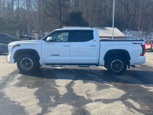 Used 2022 Toyota Tundra SR5 w/ TRD Off-Road Premium Package image 2