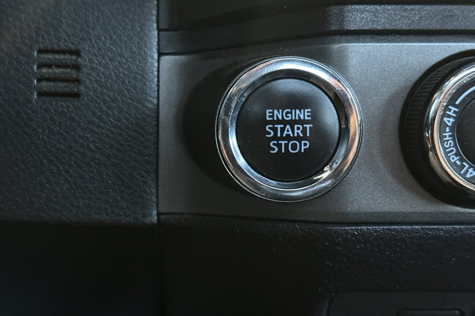 Certified 2019 Toyota Tacoma TRD Pro w/ Desert Air Intake Package AWD/4WD image 21