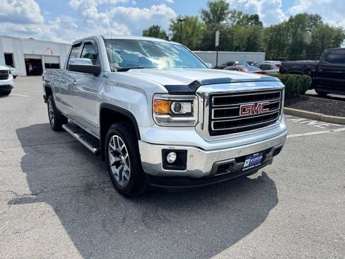 Used 2015 GMC Sierra 1500 SLT w/ SLT Preferred Package AWD/4WD image 8