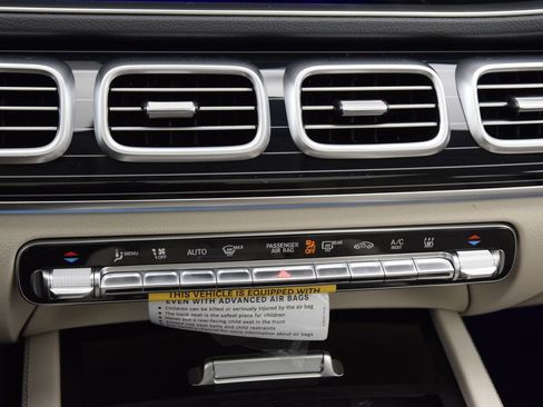 New 2026 Mercedes-Benz GLE 450e 4MATIC image 28