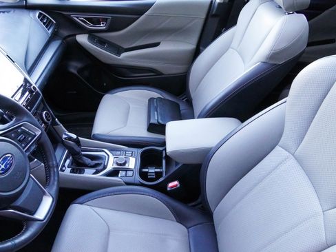 Used 2019 Subaru Forester Limited w/ Popular Package #3 image 11