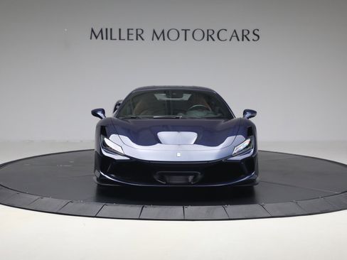 Certified 2022 Ferrari F8 Tributo RWD image 12