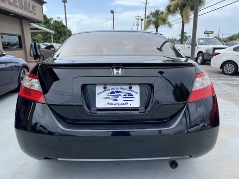 Used 2010 Honda Civic LX image 5