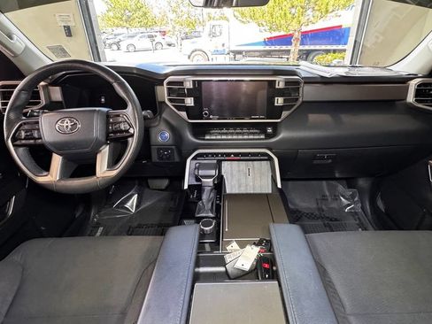 Certified 2023 Toyota Sequoia SR5 AWD/4WD image 16