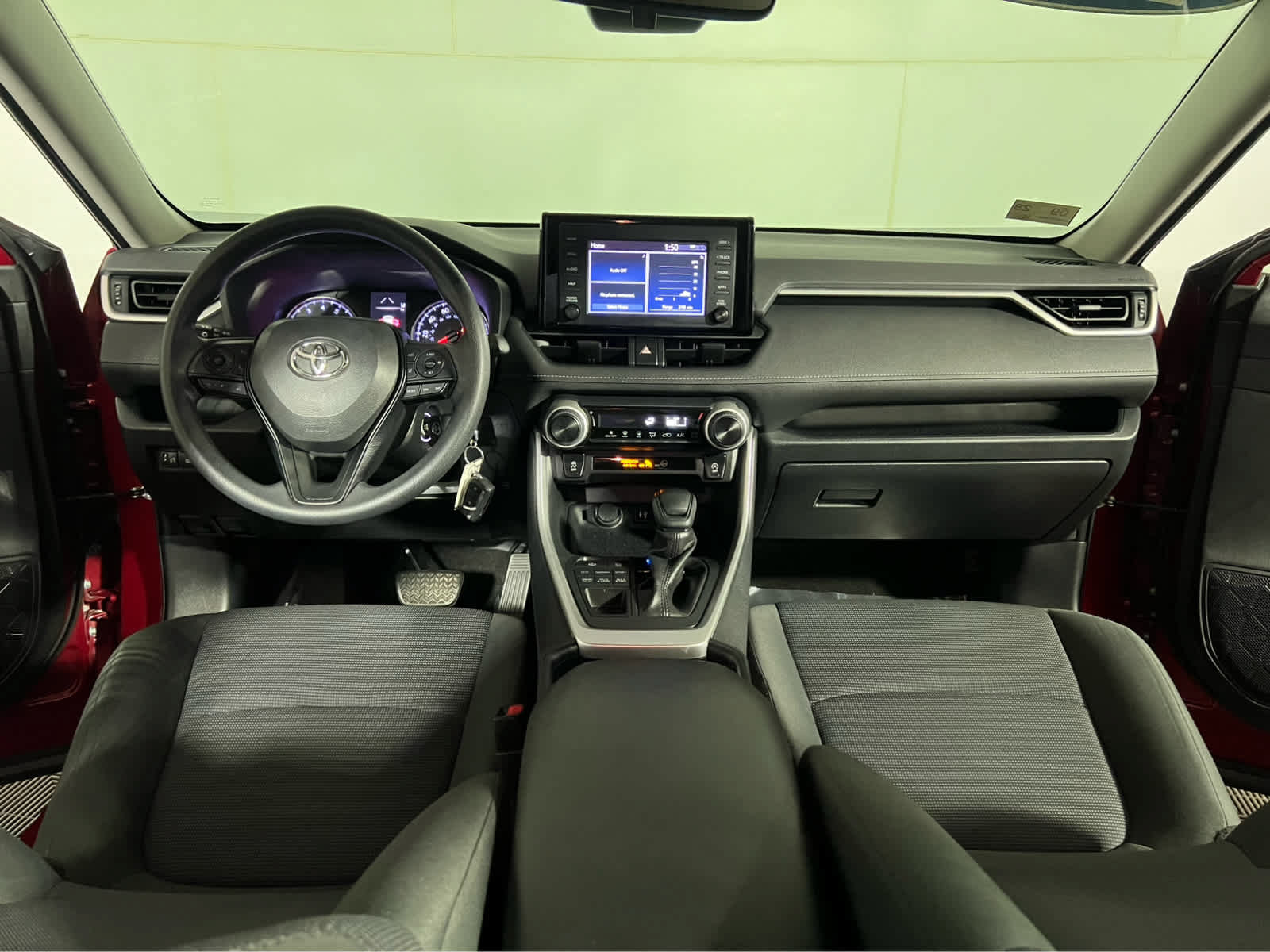 Used 2019 Toyota RAV4 LE w/ All Weather Liner Package AWD/4WD image 10