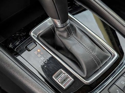 Used 2025 MAZDA CX-5 AWD 2.5 S w/ Preferred Package image 19