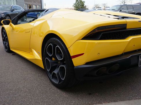 Used 2017 Lamborghini Huracan LP 610-4 image 15