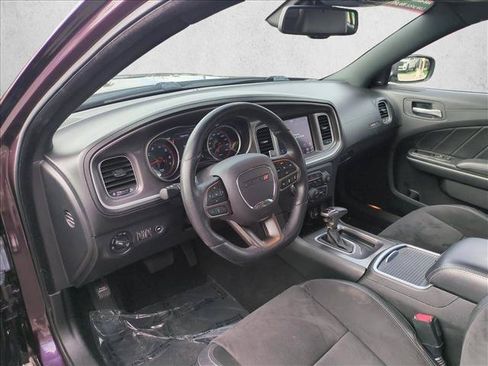 Used 2022 Dodge Charger Scat Pack w/ Dynamics Package RWD image 10