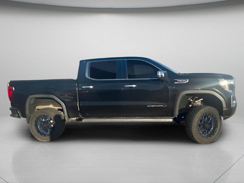 Used 2019 GMC Sierra 1500 Denali w/ Denali Ultimate Package AWD/4WD image 3