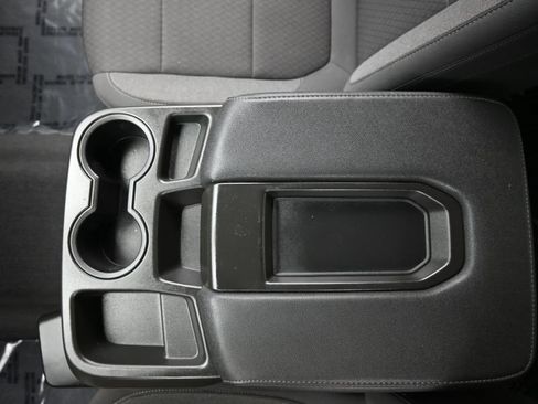 Used 2023 Chevrolet Silverado 2500 LT AWD/4WD image 16