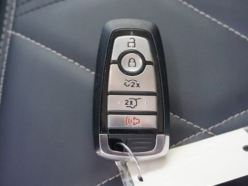 Used 2025 Ford Mustang Mach-E Select w/ Comfort Package Lite AWD/4WD image 29