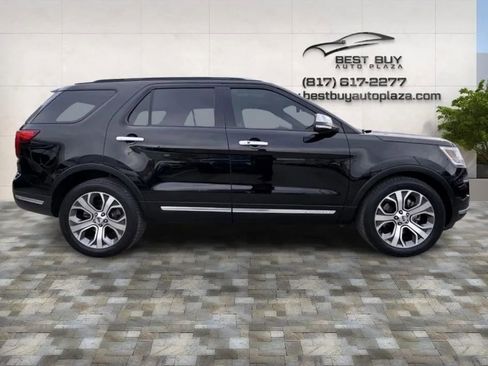 Used 2018 Ford Explorer Platinum image 8